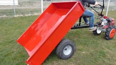 Anh�nger/R�ckw�rtskipper 130x100 cm, incl. Sitz - 1 Stk  f�r Ferrari Einachser, Farbe Rot, max. 300 kg