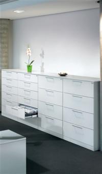 Hngeregistraturschrank schwarzgrau/weialuminium - 1 ST  H1310xB800xT600mm Trgf.65kg