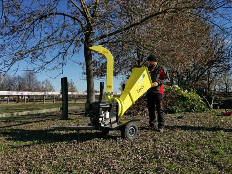 ZENIA Holzhcksler mit B&S Benzinmotor 9PS + CA - 1 Stk 