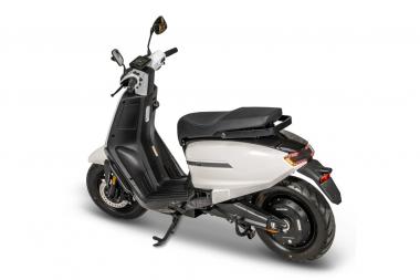 Elektro-Moped Nero Tennis - 1 Stk  