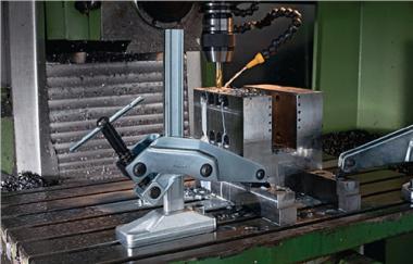 Greifarmspanner Spann-H.200mm - 1 ST  A.123 -140mm Schienenquerschnitt 28x11mm BESSEY
