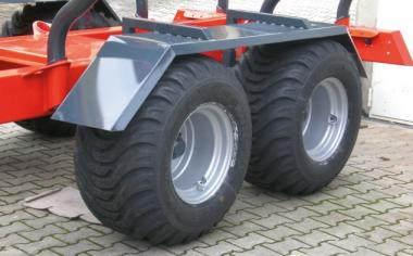 PERZL Rckewagen Typ PRW 13-4 - 1 Stk  mit schwenkbarer Deichsel, mit Kotflgel