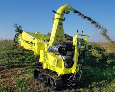 ZAKANDRA Biohcksler auf Raupenfahrwerk - 1 Stk  max. Stamm 120 mm, 23 PS B&S Benzinmotor mit E-Start, No-Stress-System, Stundenzhler