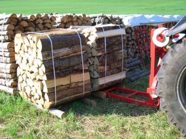 Holzmuffel HM-1 Vierkantbündler - 1 Stk  für 1,0 - 1,3 Ster Holz