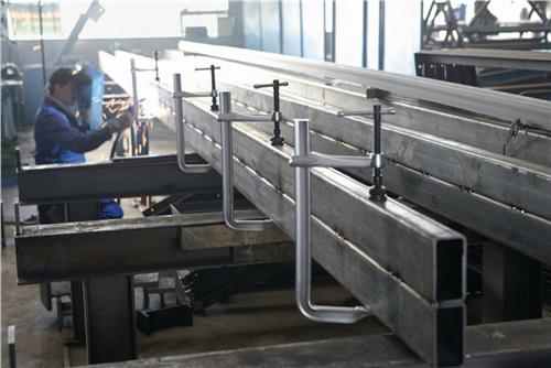 Hochleistungszwinge SGM Spann-W.250mm, A.140mm Knebel BESSEY